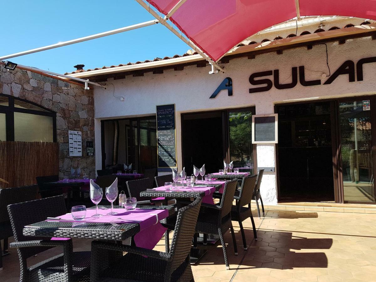 L'Auberge Galeria Exterior foto
